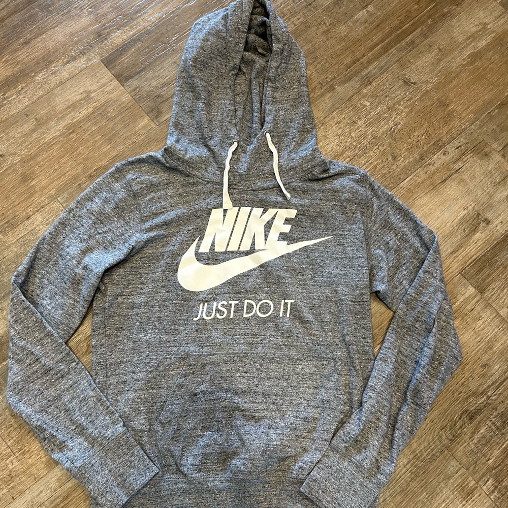 Nike Women’s Gray Hoodie